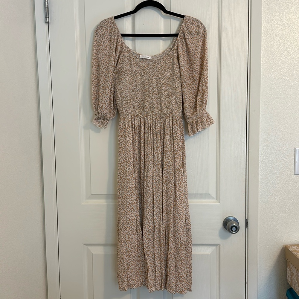 Neuflora Everett dress in clementine floral size medium